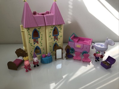 peppa pig's princess castle deluxe playset