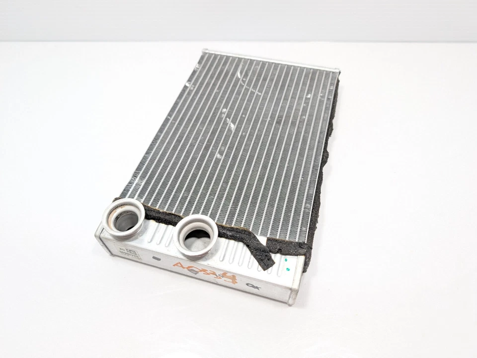 10-12 SAAB 9-5 NG NÚCLEO CALENTADOR Foto 2 de 4