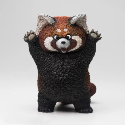 Raven's Nest Wonders Of The Zoo Ailurus fulgens Resin Figures Model H11CM(4.4in)