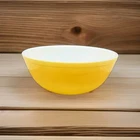 Vintage Pyrex Primary Yellow Mixing Nesting Bowl Large #404 4QT