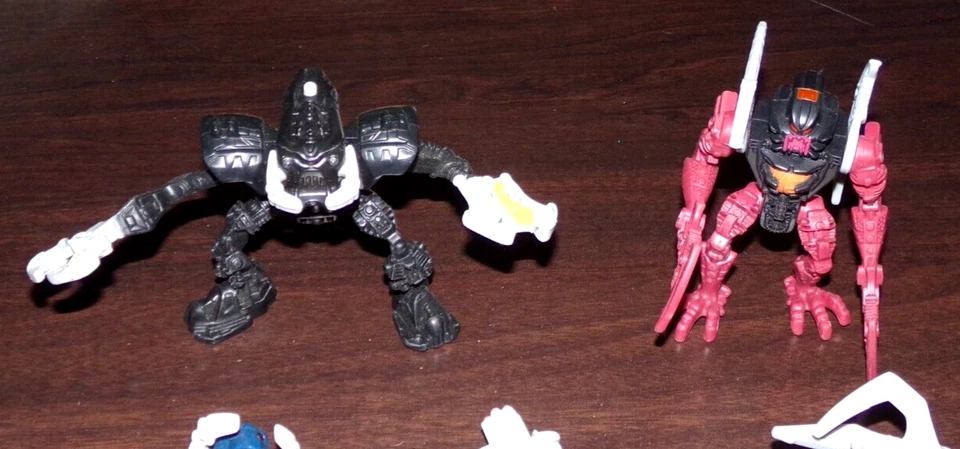 2007 Lego Bionicle Action Figure Takadox Mantax Toa Hahli 2008 Antroz Lot of 4 - Image 2 of 4