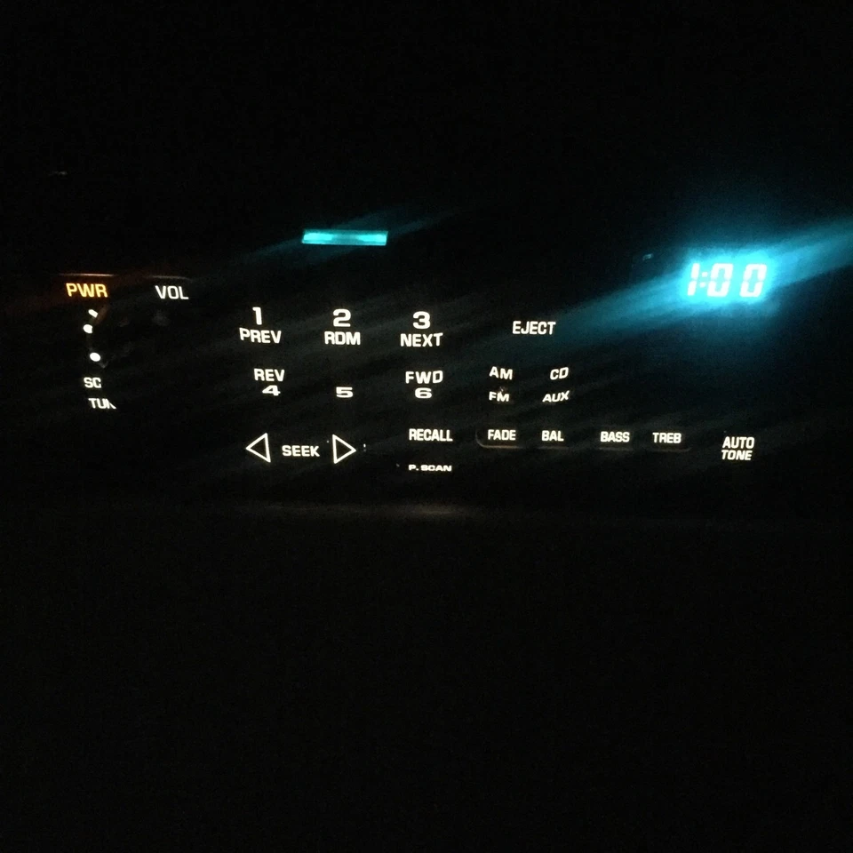 ✅98-02 CHEVY GM TAHOE YUKON SILVERADO LS Z-71 1500 BLUETOOTH RCA AUX COMBO - Image 3 of 4