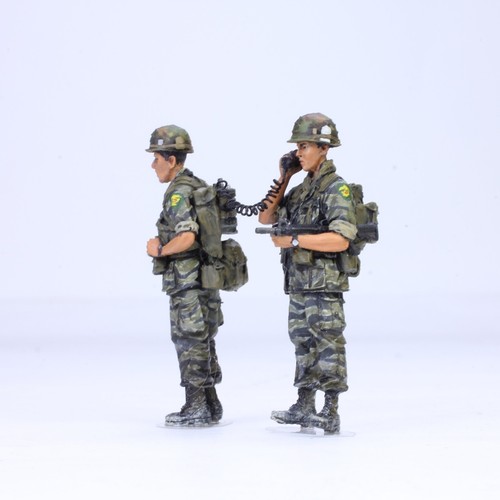 PreSale Pro-Painted 1/35 US Special Force RTO team (2 figures), Vietnam war - Picture 5 of 9