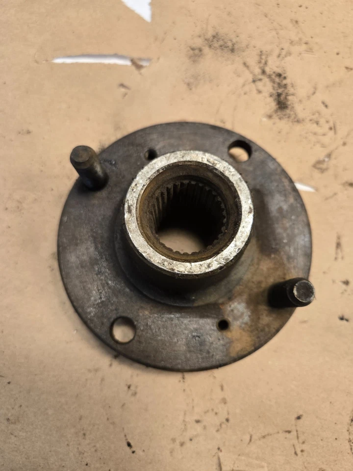 Eixo de tubo de cubo traseiro MGB BTB704 - Imagem 2 de 4