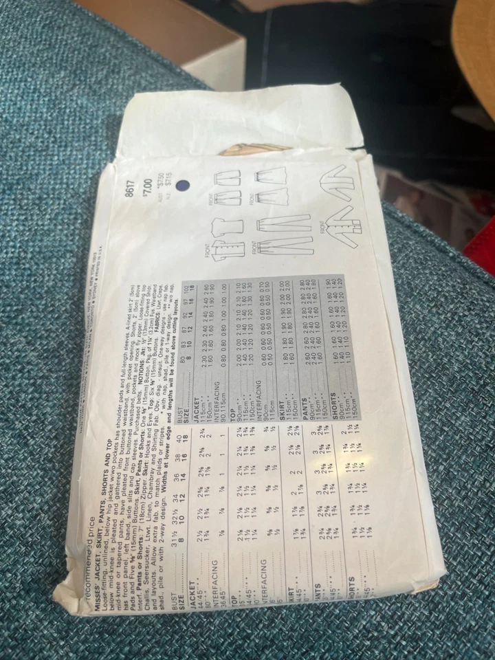 FREE SHIP! 8617 Vogue Patterns Size 8-10-12 Sewing Pattern Misses Jacket Skirt - Image 2 of 2