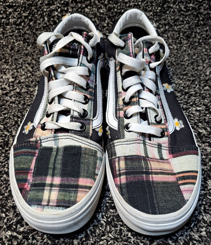 VANS, Womens Size 9 - Old Skool Daisy Plaid Patchwork, Floral Design Sneakers