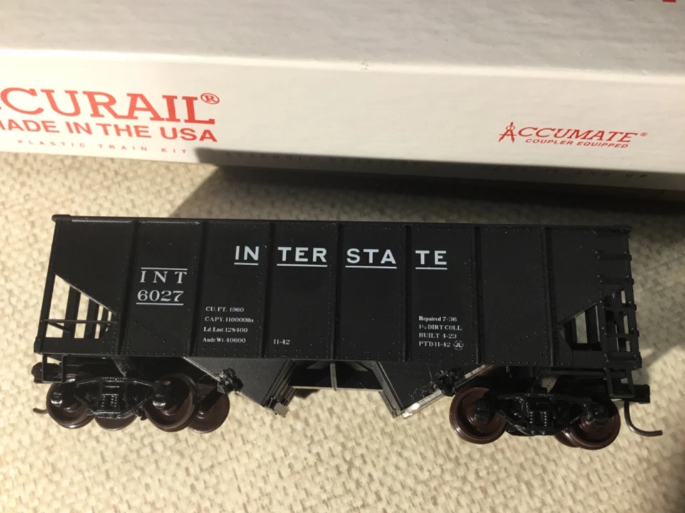Coche tolva ACCURAIL HO escala 2 fondo. INTERSTATE. Listo para funcionar. ¡Bonito! Foto 2 de 4