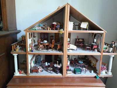 puppenhaus selbst gebaut - Bild 1 von 4