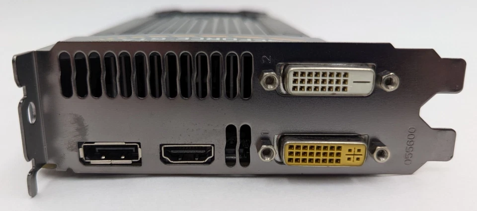 ZOTAC GeForce GTX 670 2GB GDDR5 PCI Express 3.0 x16 Video Card 299-1N265-000ZT - Image 3 of 4