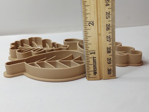 Autumn Leaves Dough Cookie Cutter Stamp Outline Set of 3 NEW Clay & More - Picture 5 of 9