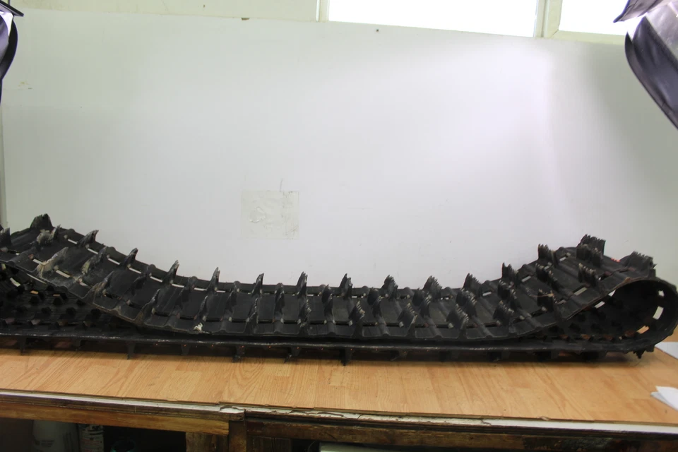 ARCTIC CAT MOUNTAIN CAT 900 2003 1 M pista 151 X 15 ancho X 2,0 paleta X 2,52 paso Foto 3 de 4