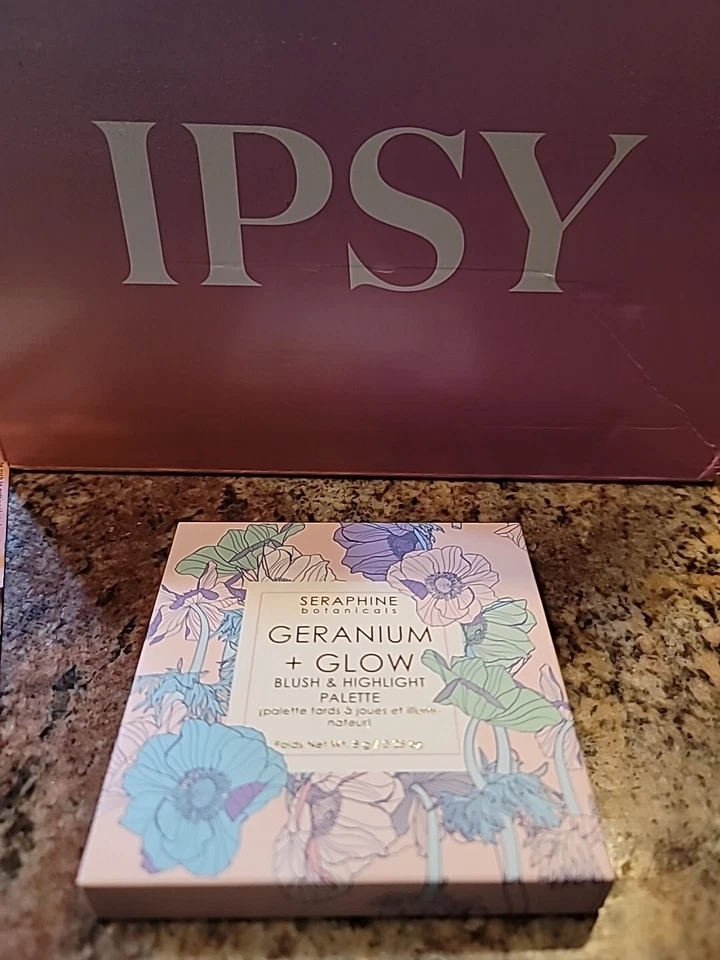 Seraphine Botanicals Geranium + Glow Blush & Highlight Palette BNIB - Image 2 of 3