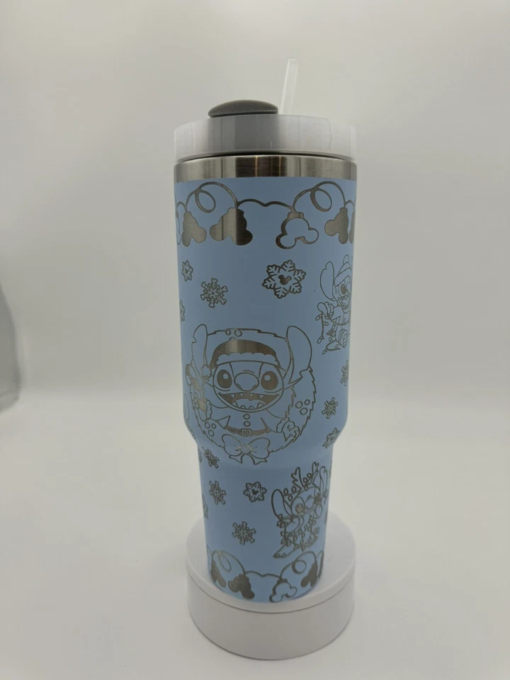 40 盎司隔热不倒翁激光雕刻迪士尼 Lilo & Stitch - Merry Stitchmas — 第 3/4 张图片