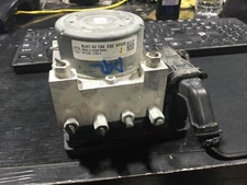 2014 2016 Mazda 3 ABS Anti Lock Brake Pump Assembly W/Tpms W/O Pre Crash Used