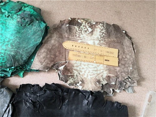 2 Stück Bullfrog Froschhaut Leder Handwerk Uhr Spezialmaterial Verschiedene Farben Zum Selbermachen - Bild 11 von 37