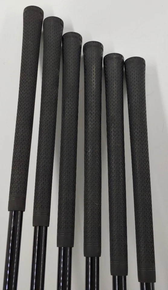 Juego de hierro Wilson Staff Dynapower 5-PW Tensei AV ROJO regular grafito para diestros Foto 4 de 4