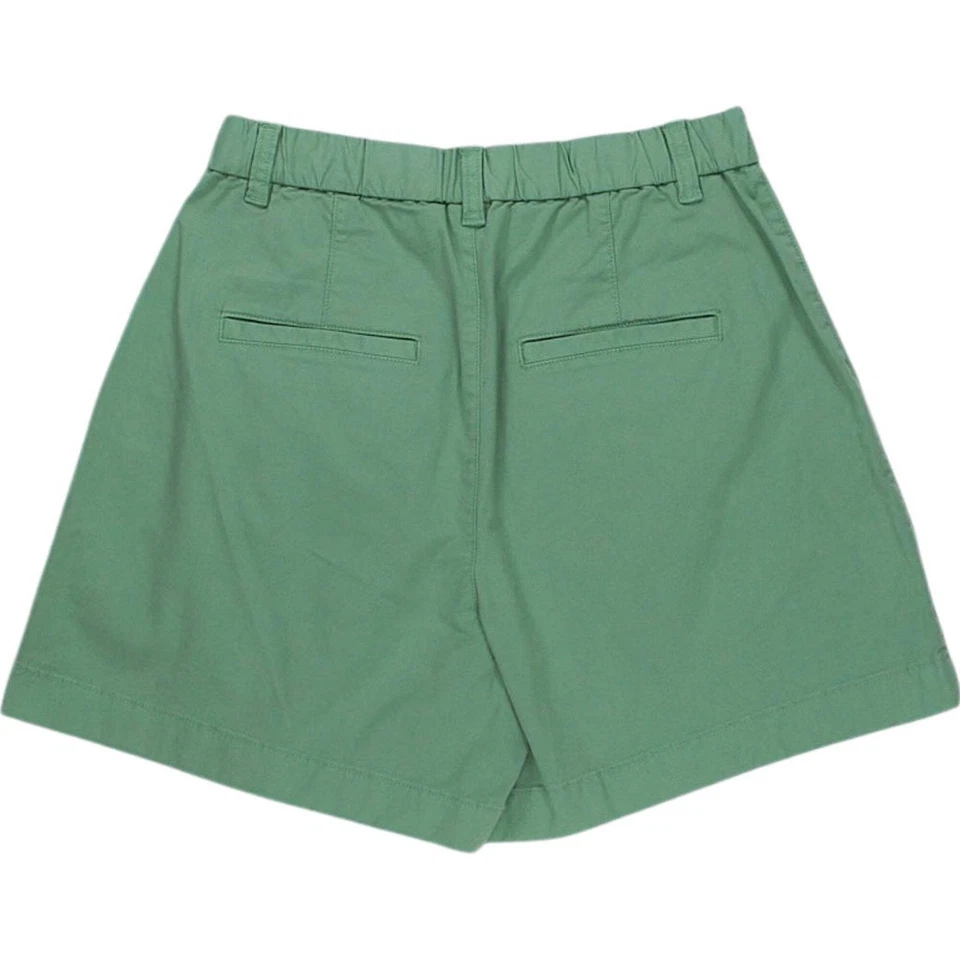 GAP Green Pleated Shorts - Image 2 of 3