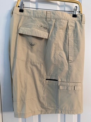 Columbia PFG Omni-Shade Utility Hiking Cargo Shorts, Men's 44 x 10 Inseam