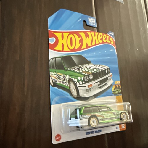 Hot Wheels 2025 Super Treasure Hunt Bmw M3 Wagon STH US Card P Case W/ Protector - Picture 2 of 7