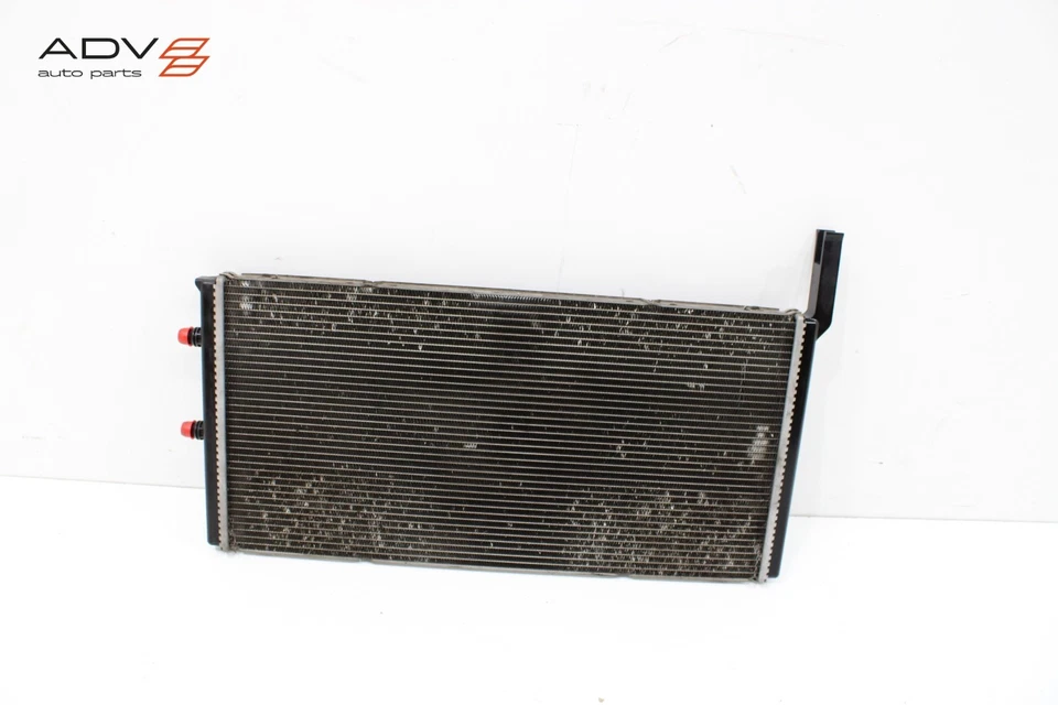 BMW 650i F13 2012-2018 4,4 L V8 motor refrigerante refrigeración radiador auxiliar OEM Foto 2 de 4