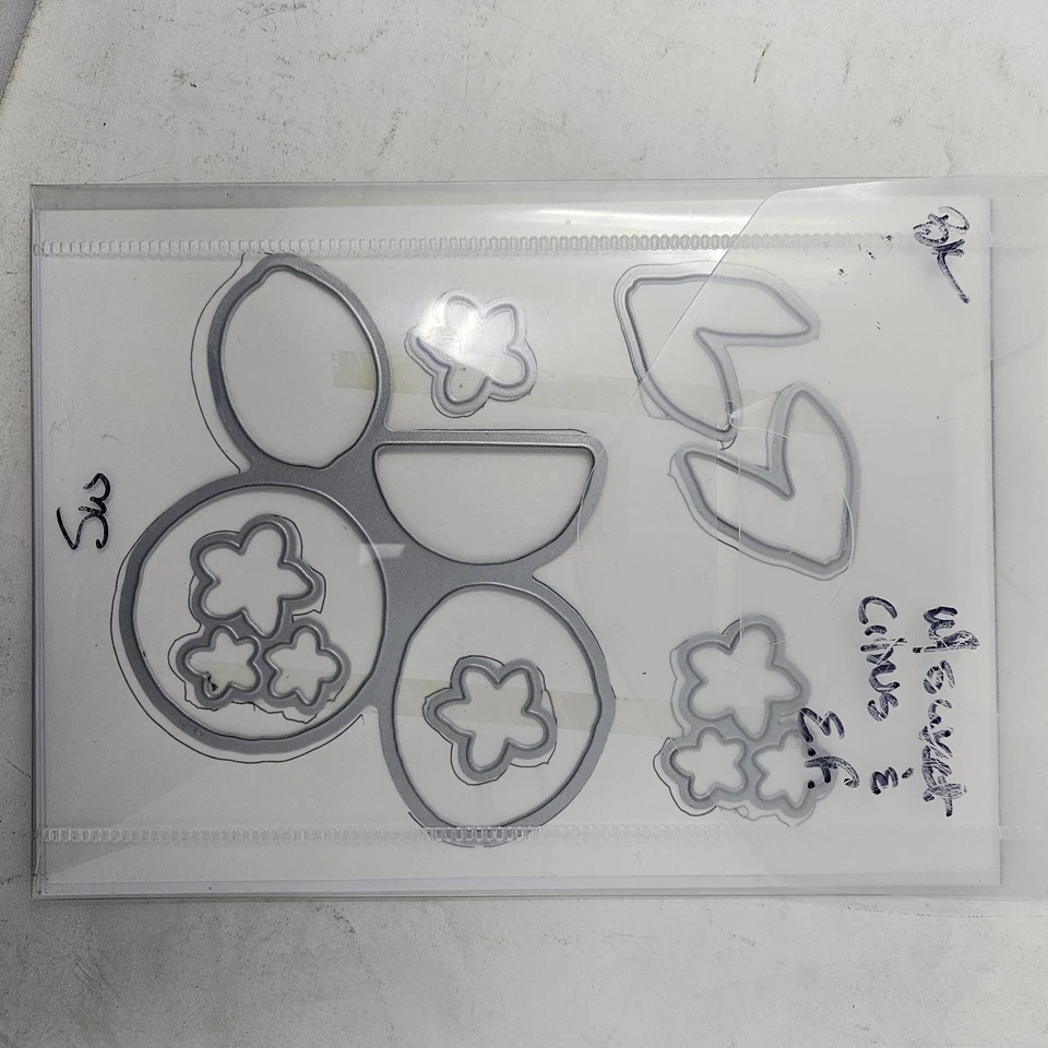 Stampin Up Cut & Emboss Dies Seasonal Branches #161364 Crafts Scrapbooking - Image 2 of 2