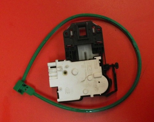 Waschmaschine HOTPOINT WML520P UK R Türschloss