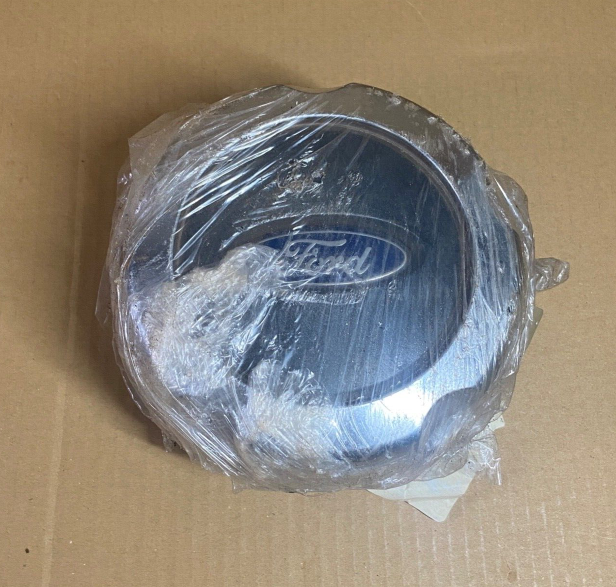 2002-2005 Ford Explorer Chrome Gray Wheel Hub Cover Set of 2