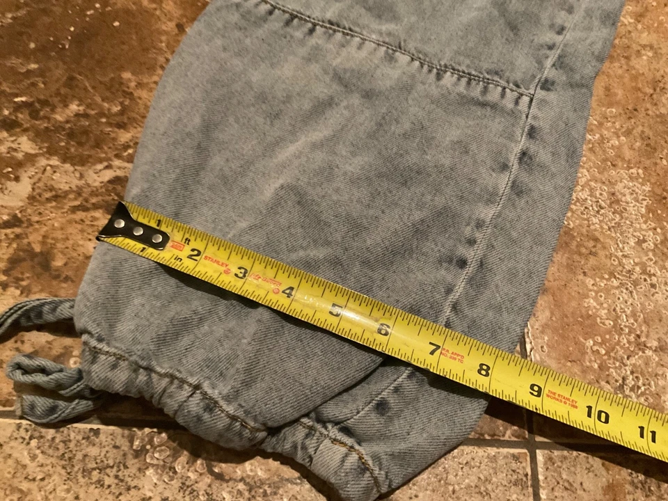 PANTALONES VAQUEROS HABITUAL CARGO (TALLA XS) Foto 3 de 4