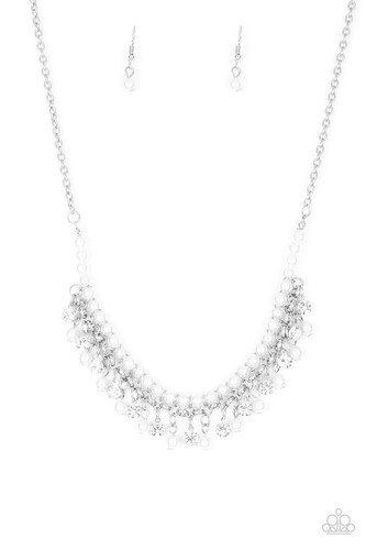 Paparazzi Jewelry Accessories - A Touch of CLASSY - White Necklace - Vintage - Picture 2 of 6