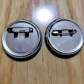 Nintendo Famicom Badge Set of 2 Zelda Donkey Kong Character Pins 3cm Collectible