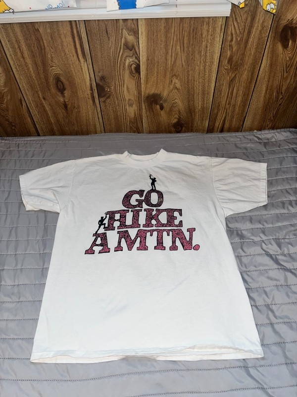 Vintage Single Stitch Go Hike A MTN. Shirt XL CANT FIND IT