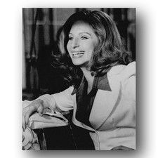 Barbra Streisand Photo 8x10 The Way We Were 1973 Actress Singer Portrait