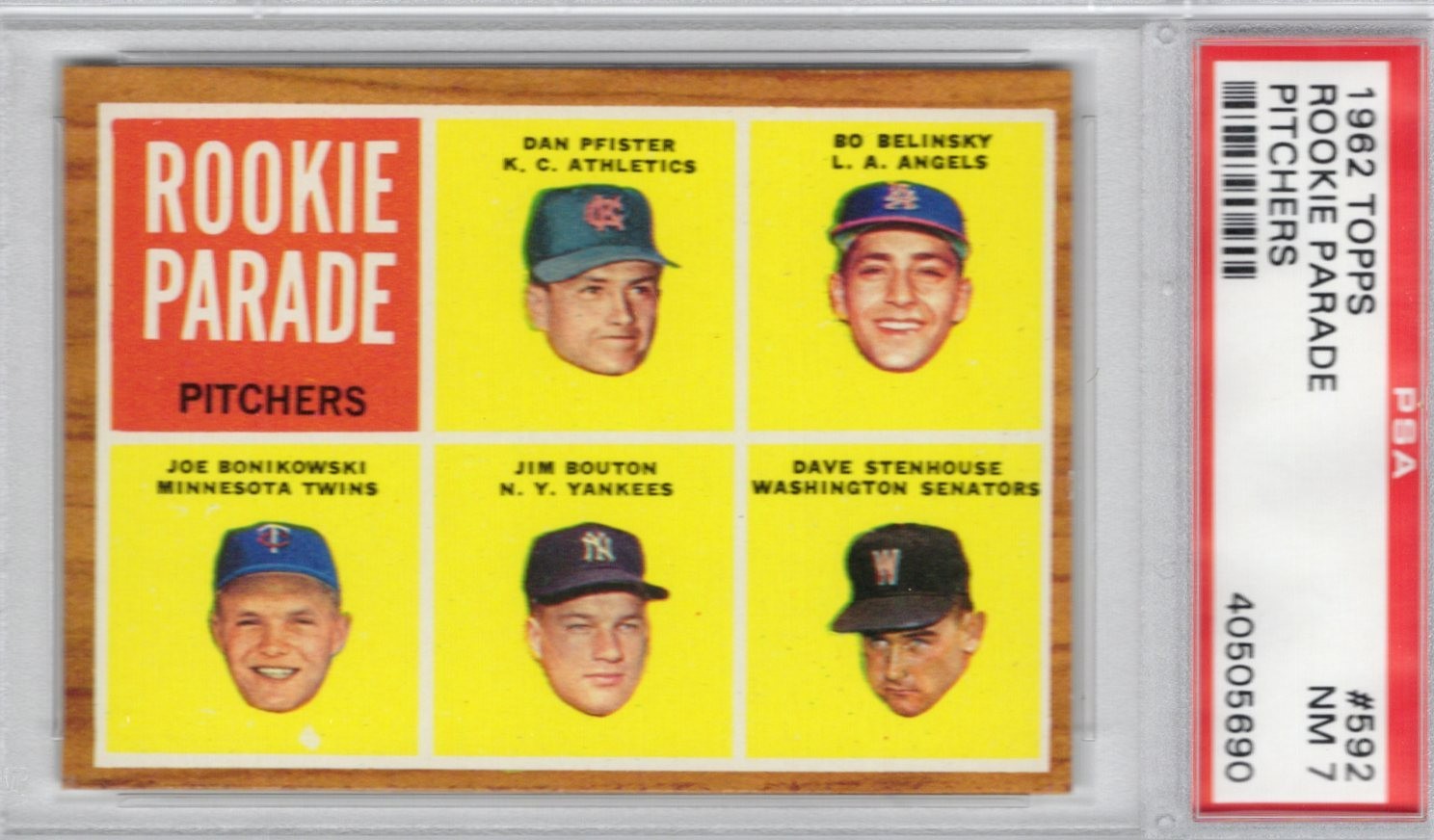 1962 Topps #592 Rookie Parade Pitchers w/ Jim Bouton PSA 7 NM