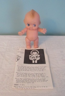 VINTAGE ANNIE'S ATTIC POWDER BABY TAFFY CROCHET DOLL AND INSTRUCTIONS