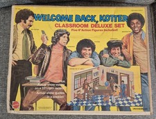 VINTAGE MATTEL WELCOME BACK KOTTER CLASSROOM DELUXE SET NEW IN BOX WOW