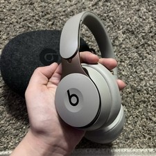 Beats by Dr. Dre Solo Pro Bluetooth On-Ear Headband Headphones Grey With Case