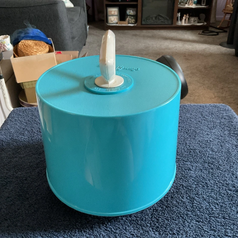 Vintage Blue Disk-Go-Case 45rpm Record Holder Case Carrier - Image 2 of 4