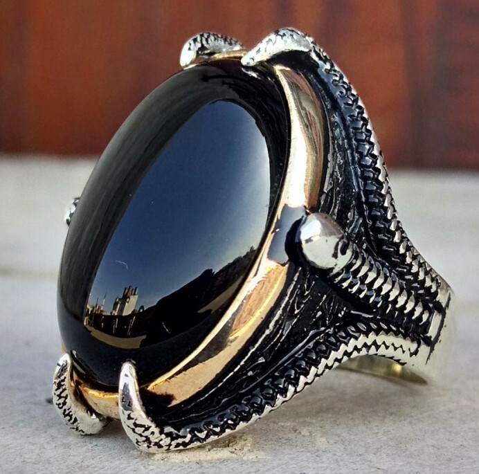 Rare et unique bague d'émeraude de Zambie sans huile Rare et unique bague d'émeraude de Zambie sans huile