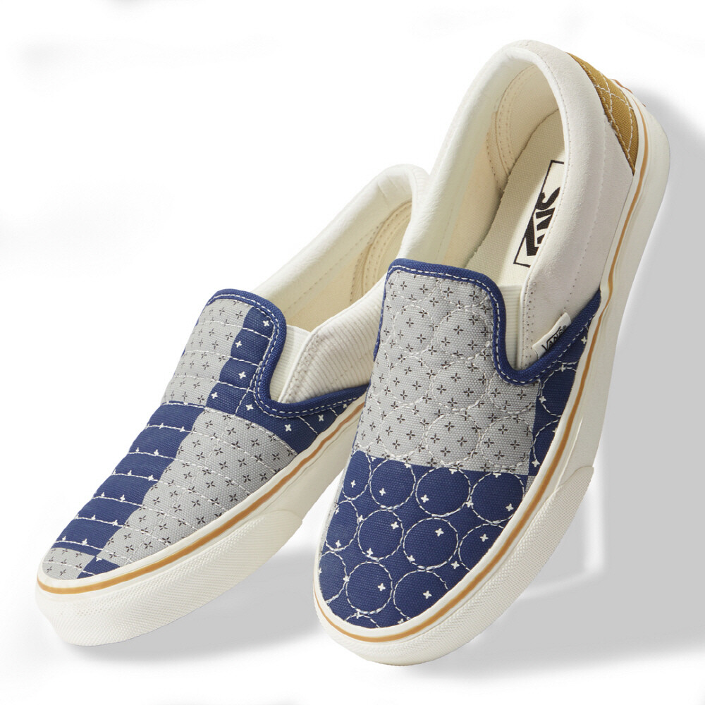 New Vans Classic Slip-On Quilted Bandana Multi Sneakers Low
