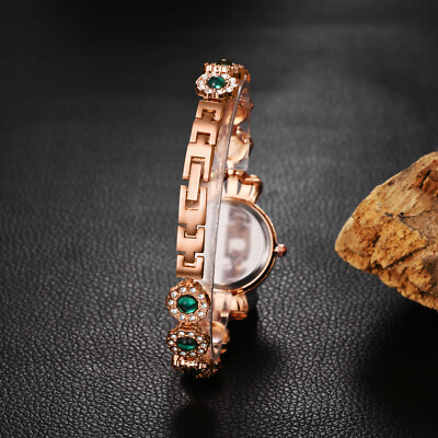 Luxury Women Green Rhinestone Crown Dress Bangle Watch  display picture 1