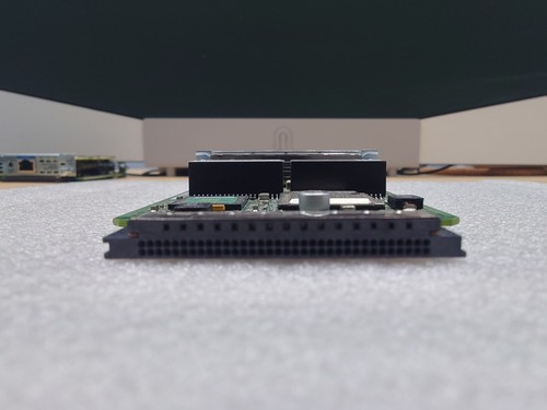 Cisco 4-Port T1/E1 High Speed WAN Interface Card (HWIC-4T1/E1) - Picture 5 of 5