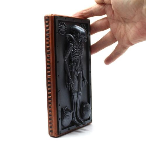 HR Giger Alien Original 1979 METALLIC STEEL Finish 3D Xenomorph Wall