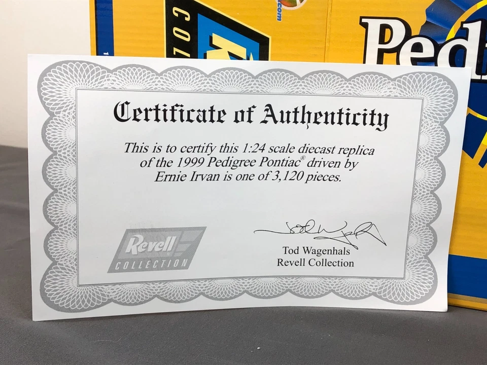 REVELL Precision 1:24 Diecast ERNIE IRVAN #36 PEDIGREE M&M Racing Team Foto 2 de 4