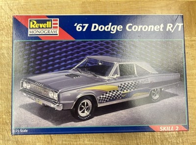 Revell Monogram! '67 Dodge Coronet R/T 1/25 Scale! Plastic Model Kit #7629!