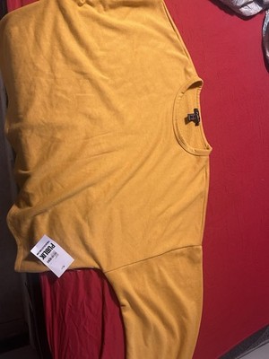 Hey, I Got An Mustard Yellow Crop Top .. Size (2X)