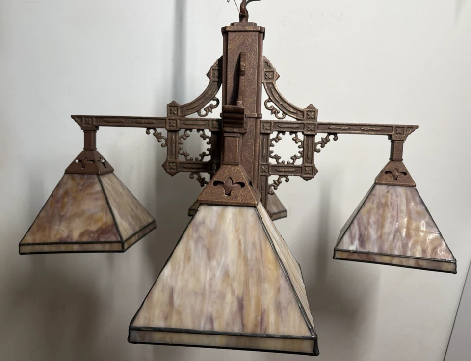 Lámpara colgante de vidrio de escoria manchada de 4 brazos estilo misión arte/artesanía Kichler de colección Foto 4 de 4