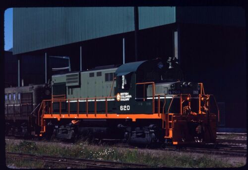 Diapositive ferroviaire originale - BCOL BCR Colombie-Britannique Ry 620 Squamish BC 7-1977 - Photo 1/1