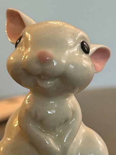 Vintage (1979) San Marcos Hagen Renaker DW Glossy White Bunny Rabbit 2” Tall. - Picture 18 of 18