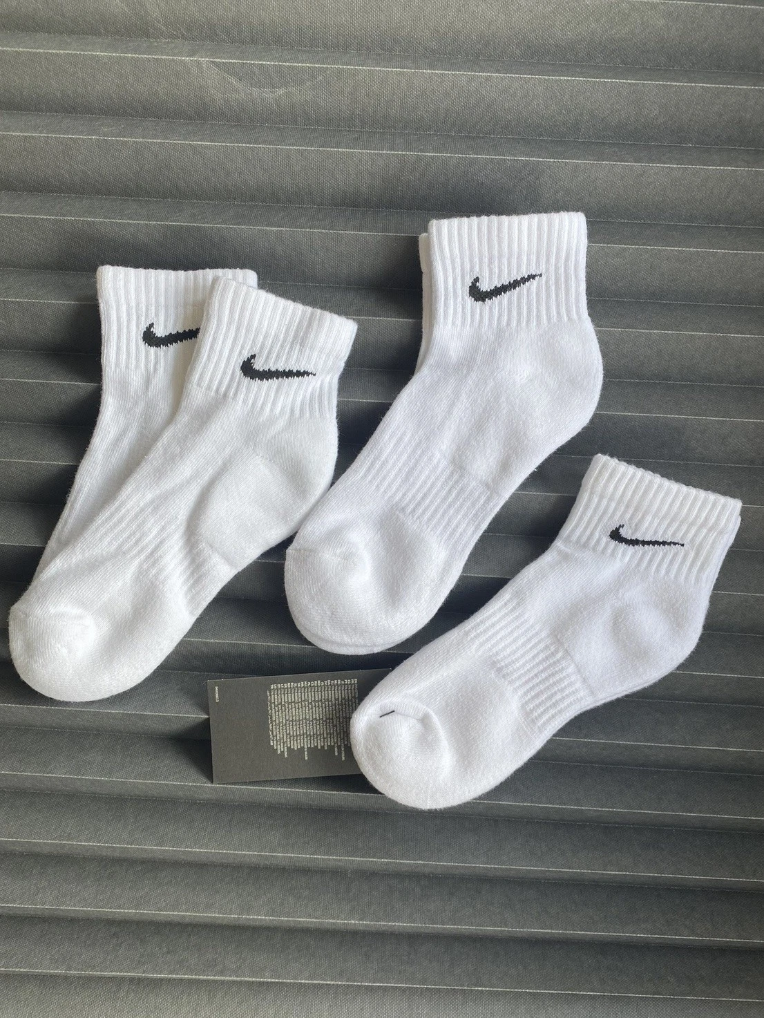Nike Everyday Cushioned Crew ankle Socks Large 8-11 Uk men woman teens gift