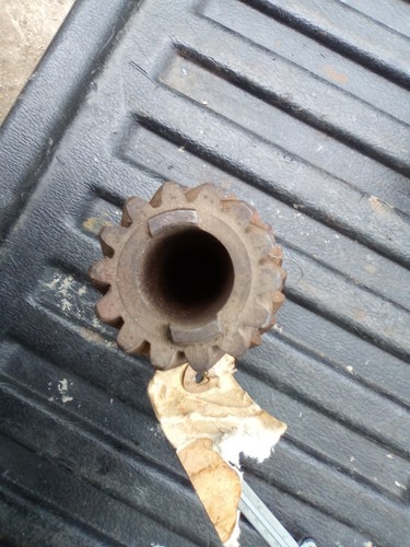 NORS 1949 1950 Ford 3 Speed Manual Transmission Cluster Gear Ford 8A-7113 253-8A - Picture 4 of 4